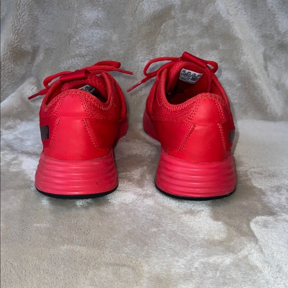 Puma‎ Red Running Shoes - Picture 4 of 7